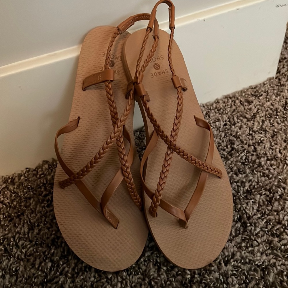 Cute sandals! Women’s size 6